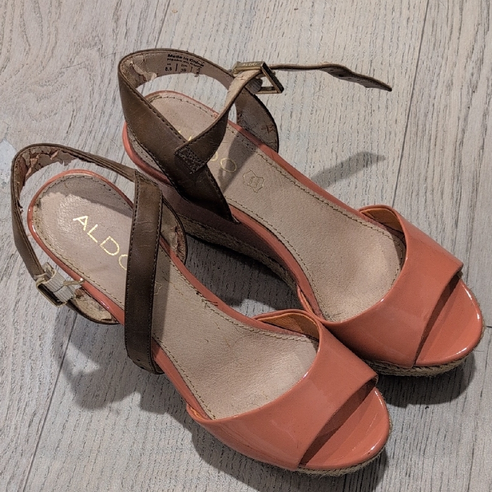 Aldo Women's Coral Wedges